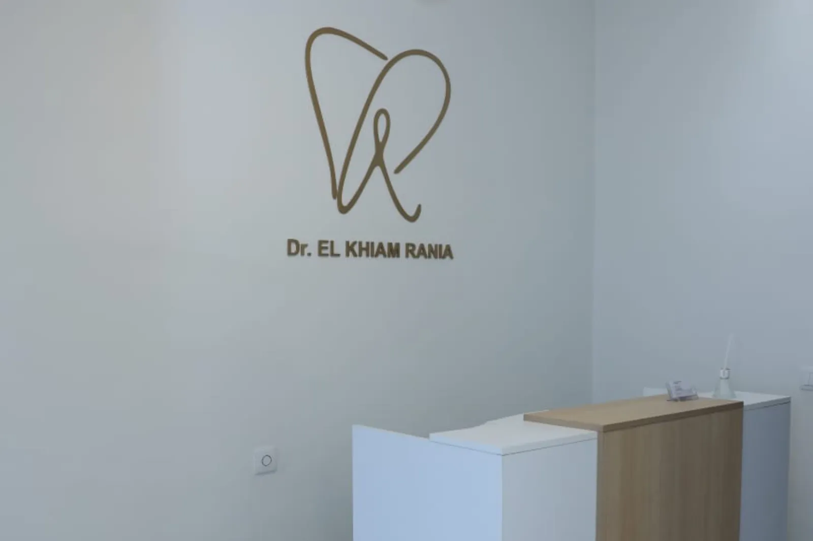 Dr El Khiam Rania dentiste casablanca maroc